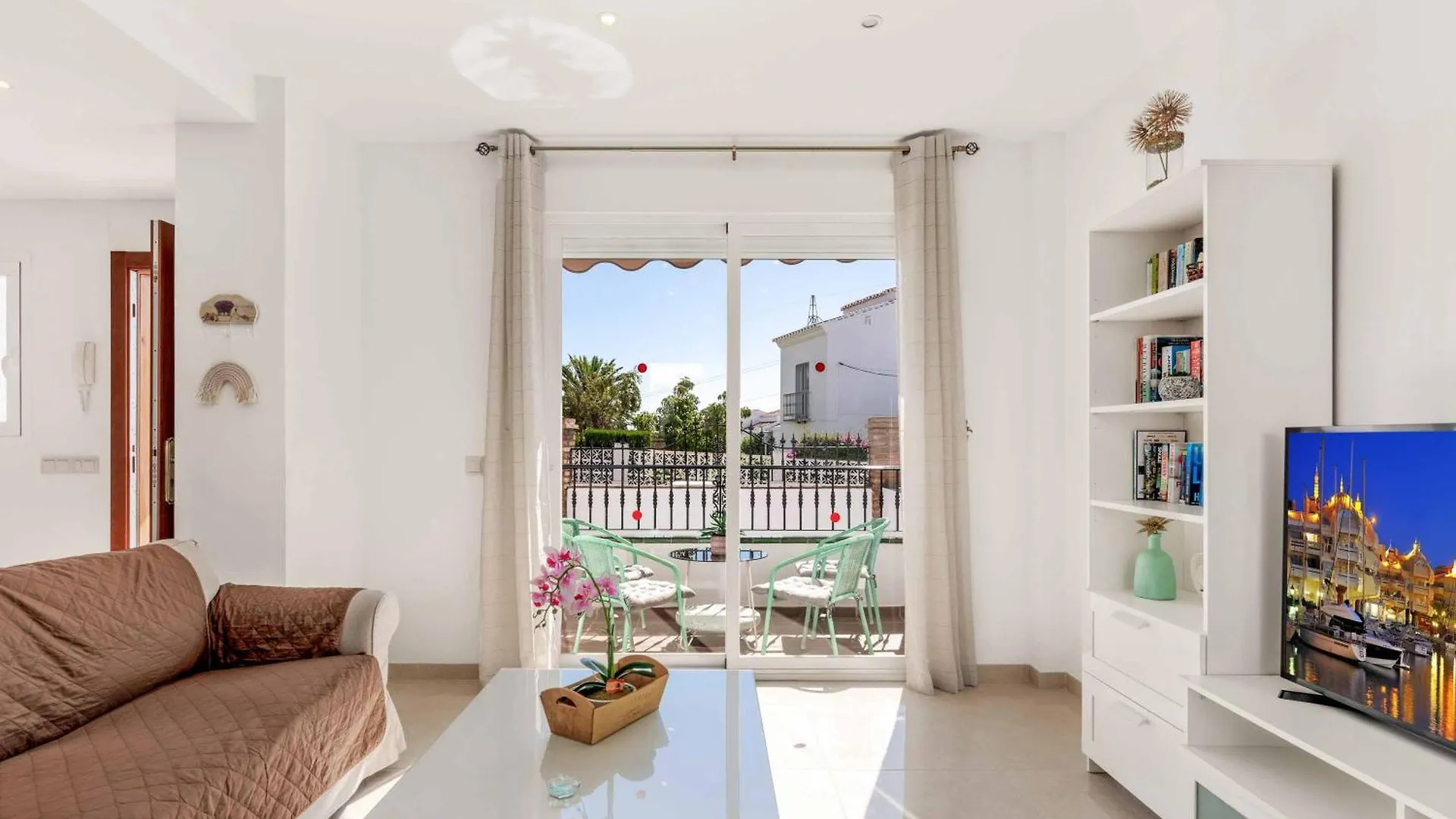 Villa Juncos Nerja