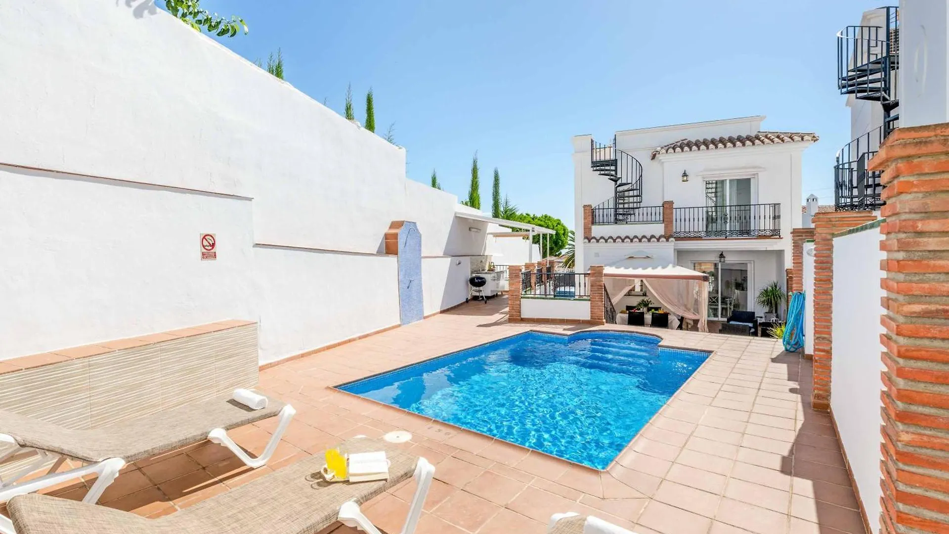 Villa Juncos Nerja